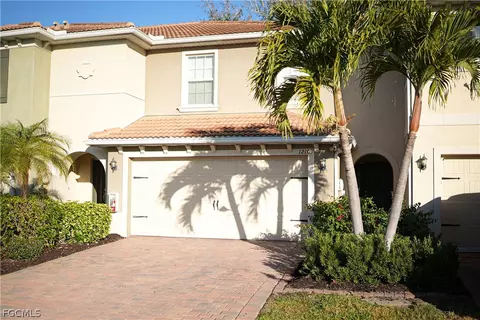 12109 Palm Cove St, Fort Myers, FL 33913
