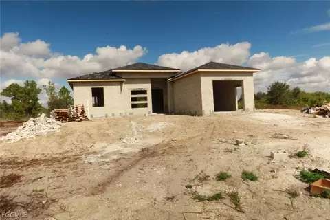 7700 Wheeler Rd, Labelle, FL 33935