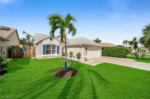 15069 Cloverdale Dr, Fort Myers, FL 33919