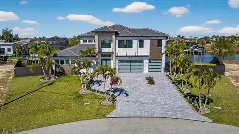 2822 SW 17th Ave, Cape Coral, FL 33914