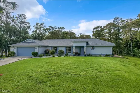 2511 6th St NW, Naples, FL 34120
