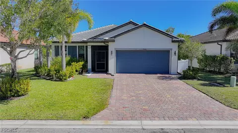 3560 E Hampton Cir, Alva, FL 33920