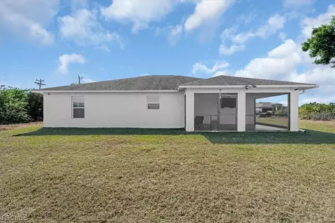Exterior - 7500 5th Ter, Labelle, FL 33935 photo 5 of 8