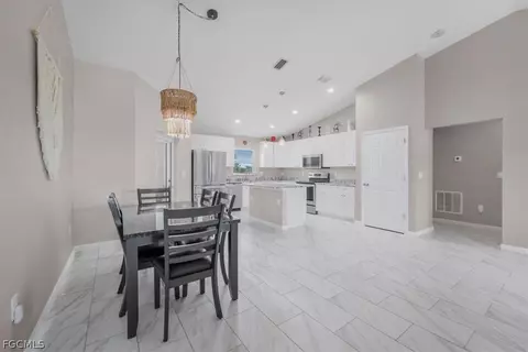 Dining - 7500 5th Ter, Labelle, FL 33935 photo 2 of 2