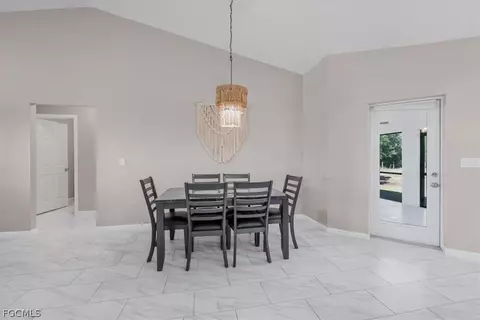 Dining - 7500 5th Ter, Labelle, FL 33935 photo 1 of 2