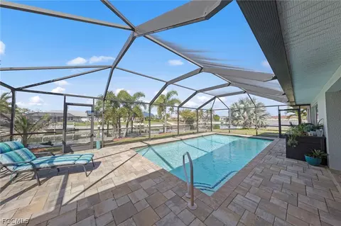 126 SE 15th Pl, Cape Coral, FL 33990