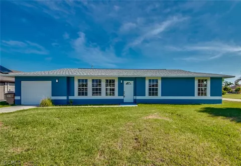 315 SE 22nd Ter, Cape Coral, FL 33990