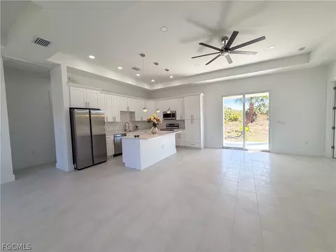 Living - 2008 Alliance Ln, Labelle, FL 33935 photo 2 of 2