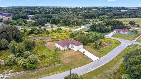 View/Area - 2008 Alliance Ln, Labelle, FL 33935 photo 12 of 13