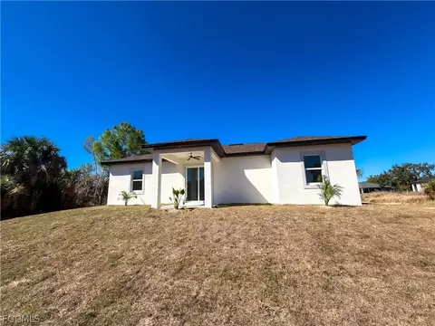 Exterior - 2008 Alliance Ln, Labelle, FL 33935 photo 13 of 13