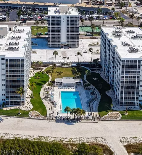 7148 Estero Blvd #323, Fort Myers Beach, FL 33931