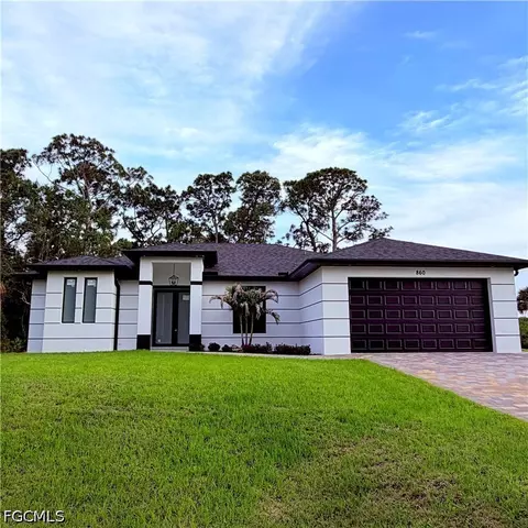 860 Kildare St E, Lehigh Acres, FL 33974