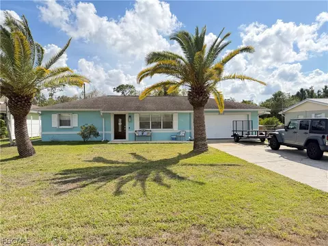 12213 De Moya Dr, Fort Myers, FL 33905