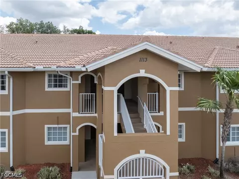 1113 Winding Pines Cir #205, Cape Coral, FL 33909