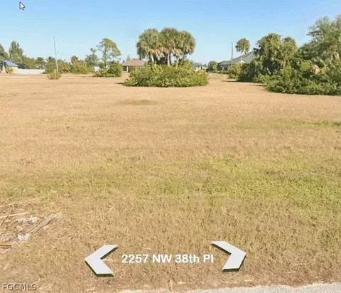 2257 NW 38th Pl, Cape Coral, FL 33993