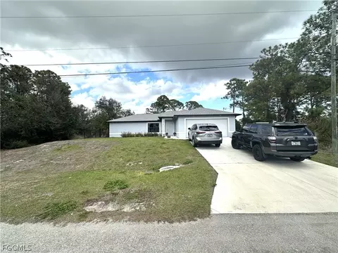 3710 38th St SW, Lehigh Acres, FL 33976