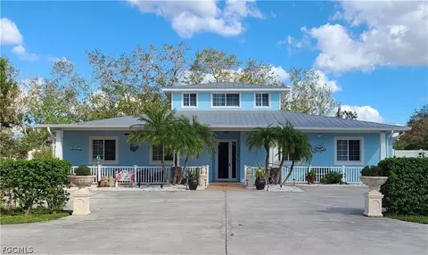 28053 Sunset Dr, Bonita Springs, FL 34134