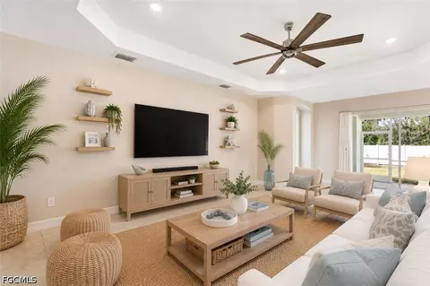 3028 Royal Gardens Ave, Fort Myers, FL 33916