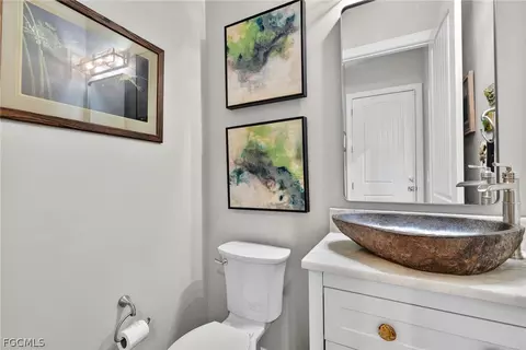 Bath - 20641 Napa Loop, Estero, FL 33928 photo 4 of 4
