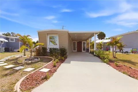 6671 Keystone Ct, North Port, FL 34287