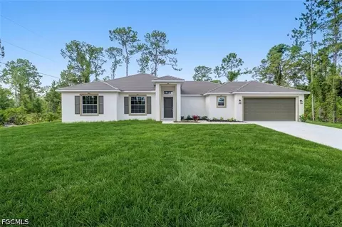1005 W 11th St, Lehigh Acres, FL 33972