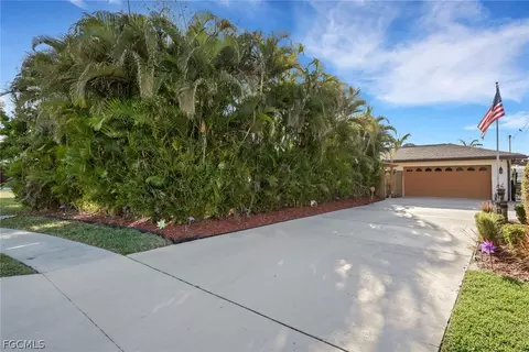 4419 N Pacific Cir, North Fort Myers, FL 33903