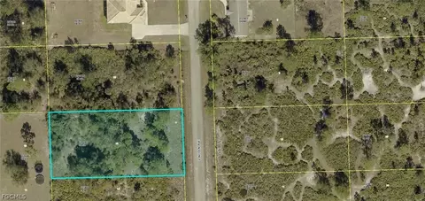 805 Lincoln Ave, Lehigh Acres, FL 33972