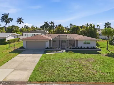 5051 Fairfield Dr, Fort Myers, FL 33919