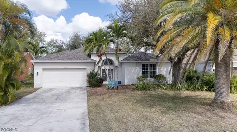 14850 Lake Olive Dr, Fort Myers, FL 33919