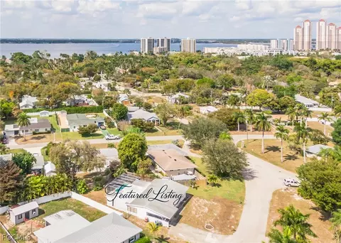 1758 Woodlawn Ave, Fort Myers, FL 33901