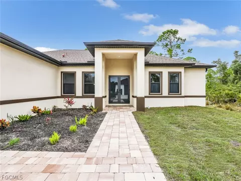 6161 Feise St, Port Charlotte, FL 33981