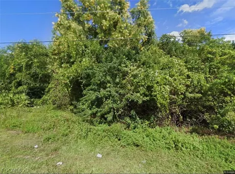 5214 29th St SW, Lehigh Acres, FL 33973