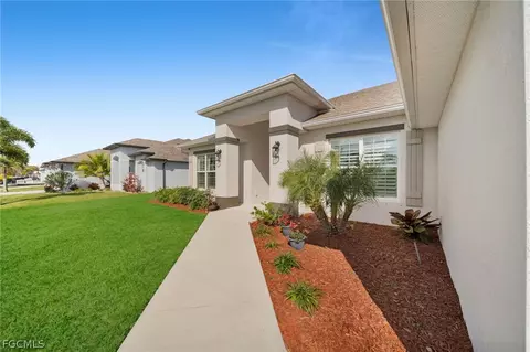 2543 SW 5th Ave, Cape Coral, FL 33914