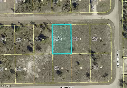 1224 Escarte St E, Lehigh Acres, FL 33974