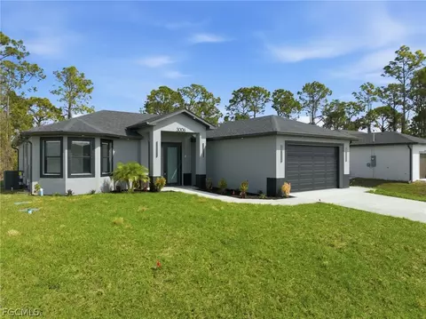 3006 2nd St W, Lehigh Acres, FL 33971