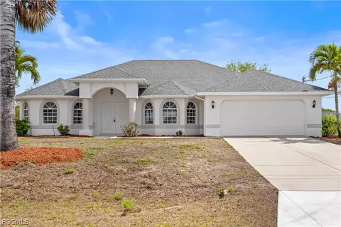 1317 NE 5th Pl, Cape Coral, FL 33909