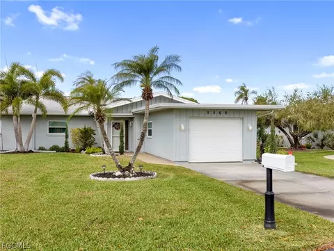 5560 Trellis Ln, Fort Myers, FL 33919