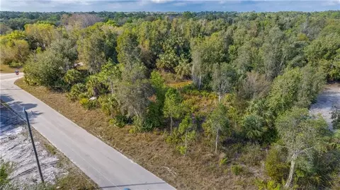 3514 58th St W, Lehigh Acres, FL 33971
