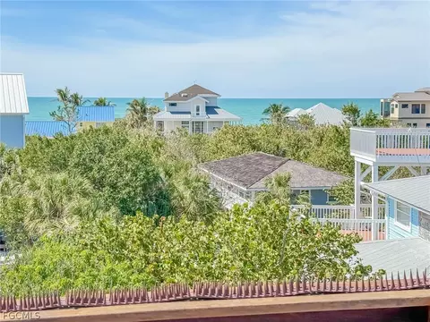 View/Area - 4541 Conch Shell Dr, Captiva, FL 33924 photo 6 of 8