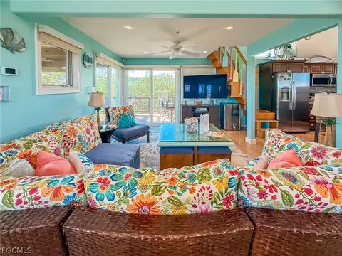 Living - 4541 Conch Shell Dr, Captiva, FL 33924 photo 2 of 3