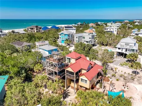 View/Area - 4541 Conch Shell Dr, Captiva, FL 33924 photo 7 of 8