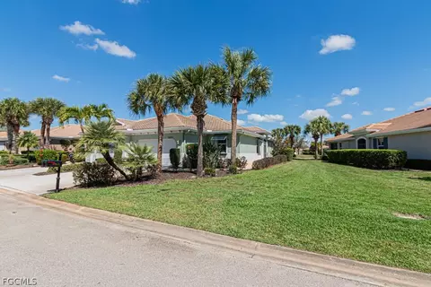10615 Camarelle Cir, Fort Myers, FL 33913