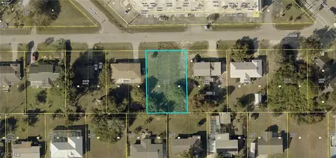 906 Adams Ave, Lehigh Acres, FL 33936