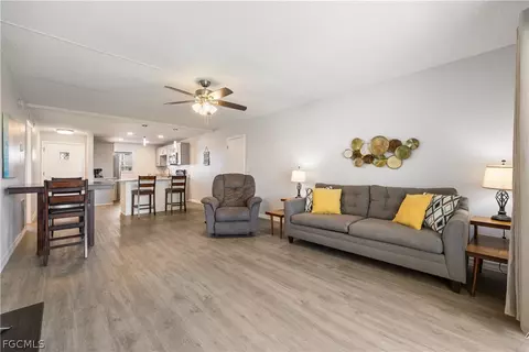 8761 Lueck Ln #3, Fort Myers, FL 33919