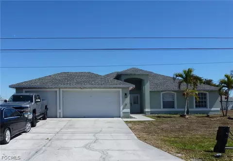 513 SE 16th Pl, Cape Coral, FL 33990