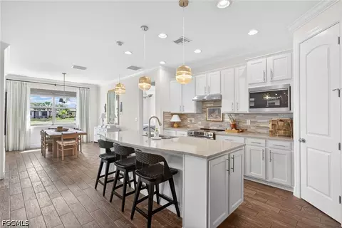 10825 Dennington Rd, Fort Myers, FL 33913