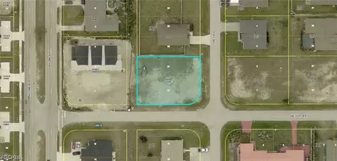 3016 SW 7th Pl, Cape Coral, FL 33914
