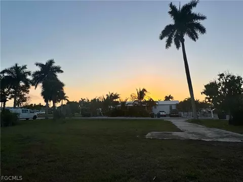 12791 Spencer St, Fort Myers, FL 33908