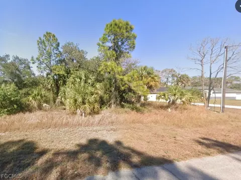 108 Pixie Ave, Labelle, FL 33935