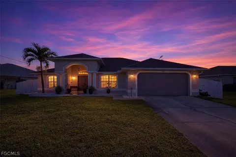 329 SW 30th Ave, Cape Coral, FL 33991